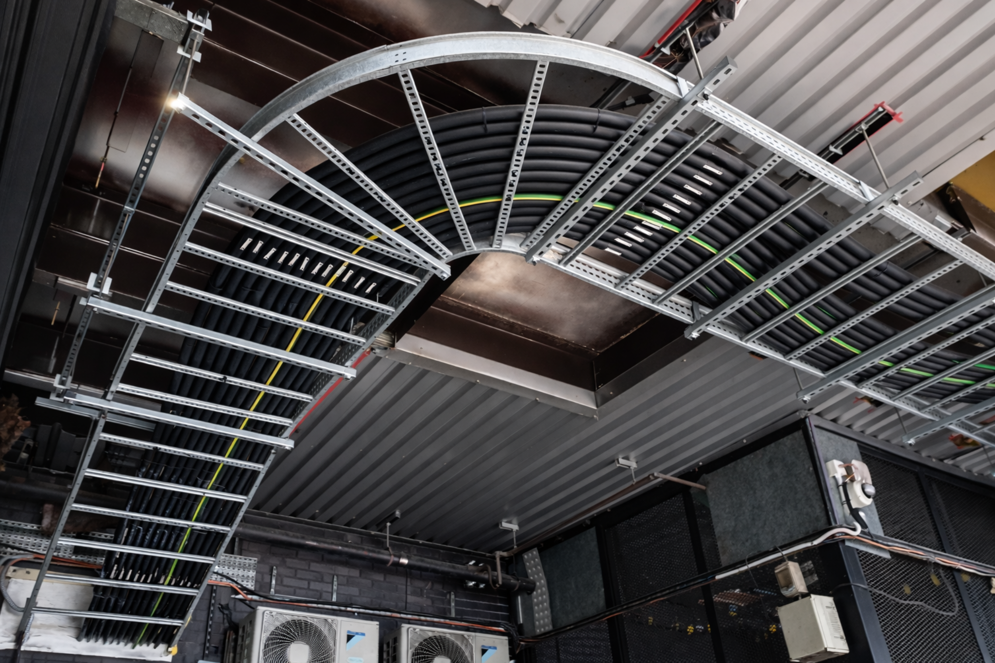 Organised cable management in industrial setting